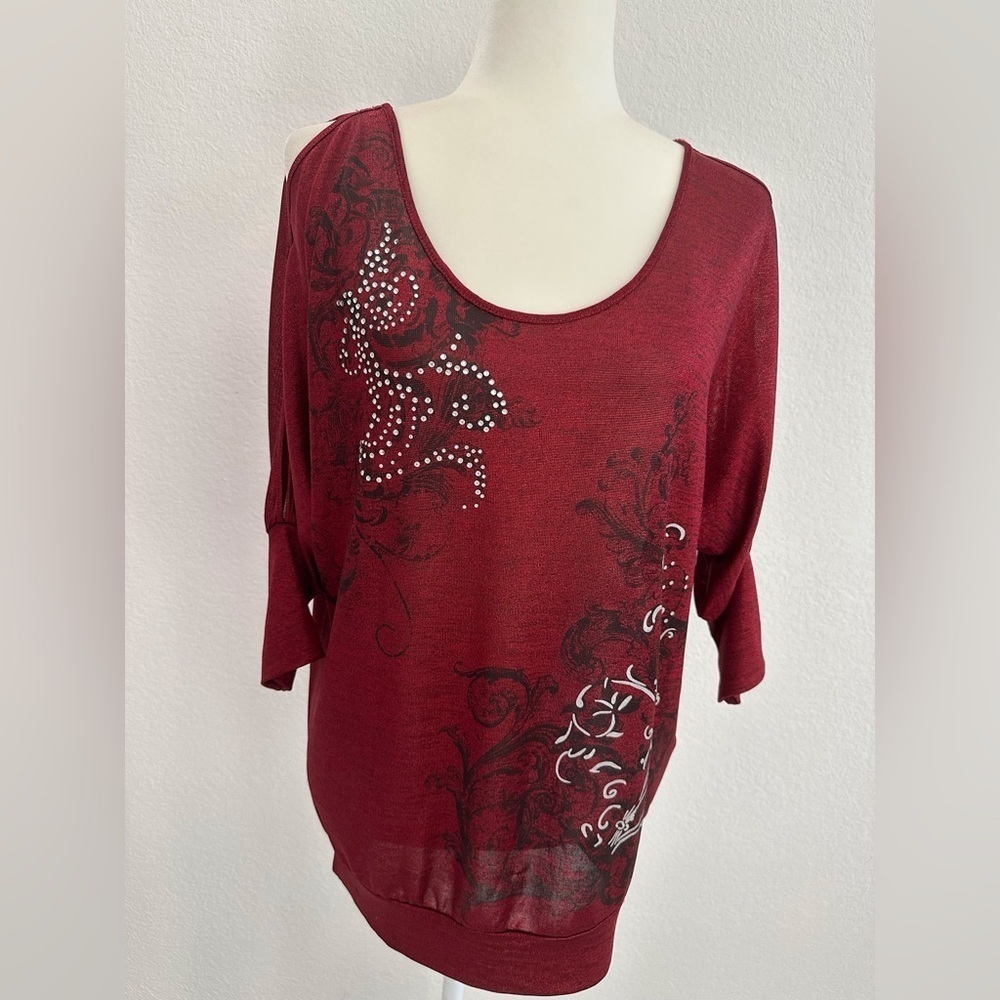 Buff Red Knit Fabric Cold Shoulder Blouse